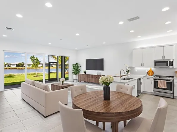 12438 Dahlia CT, NAPLES, FL 34120