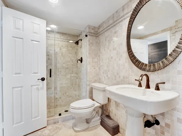 200 Macfarlane Drive #705, Delray Beach, FL 33483