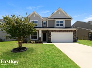 507 Lateleaf Dr, Moncks Corner, SC 29461