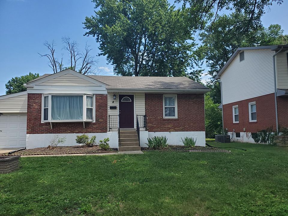 1st image of 4 Regina Ct