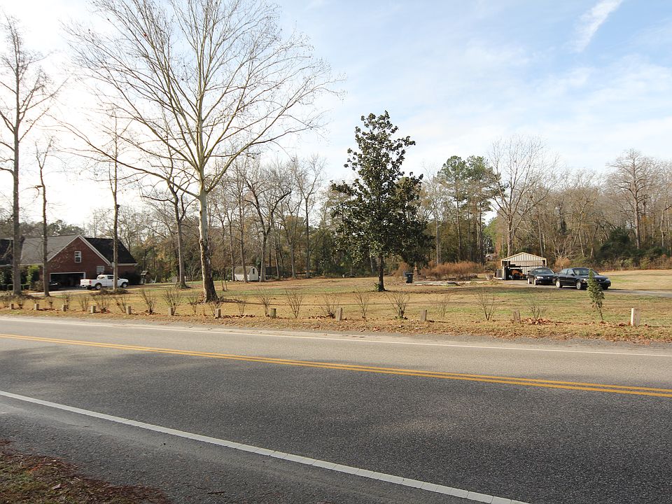 1st image of 404 Beverly Dr