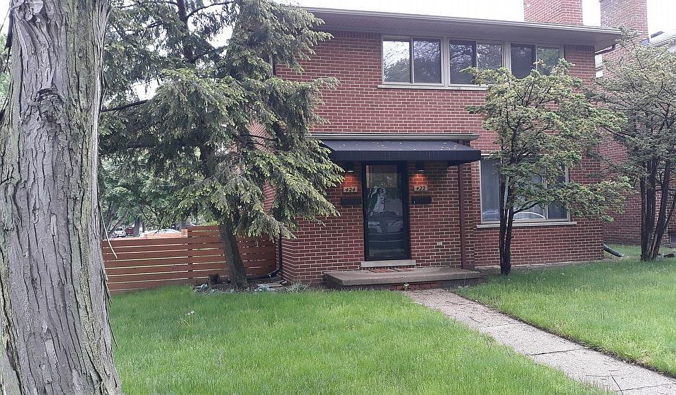 1st image of 424 Catalpa Dr