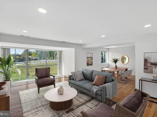 18910 Smoothstone Way APT 4, Montgomery Village, MD 20886