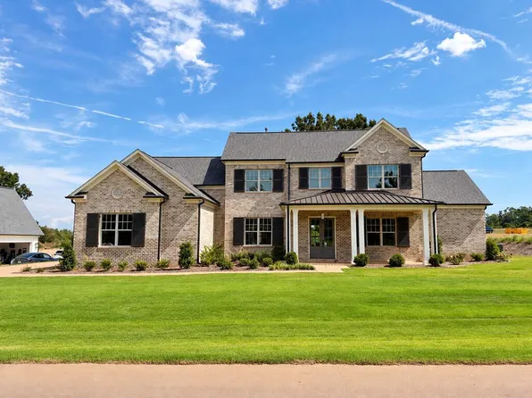 1006 Belle Terre Ln, Oxford, MS 38655