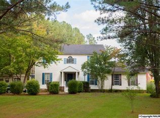 1613 Grace Ave NW, Arab, AL 35016