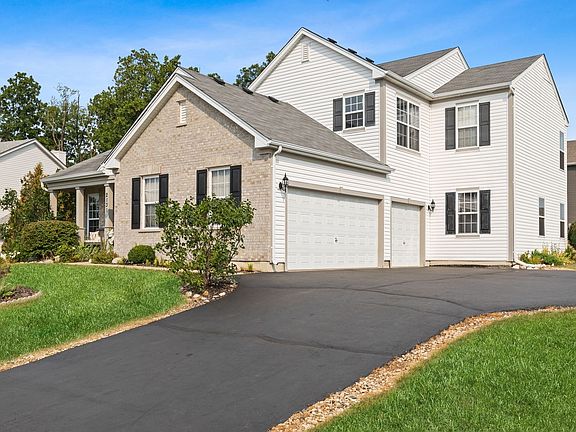 2nd image of 2131 Fairview Ln