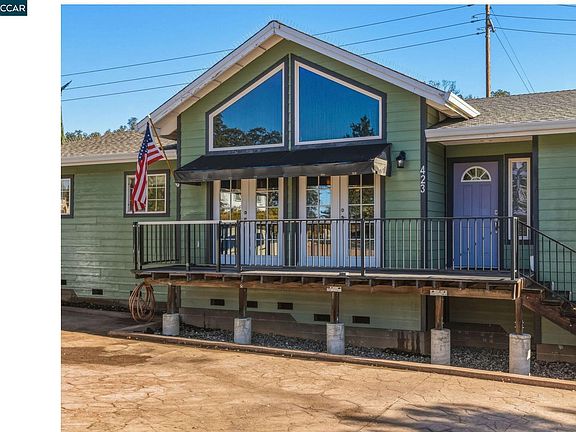 2nd image of 423 Poker Flat Rd