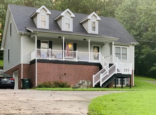 216 Brady Dr, Dickson, TN 37055