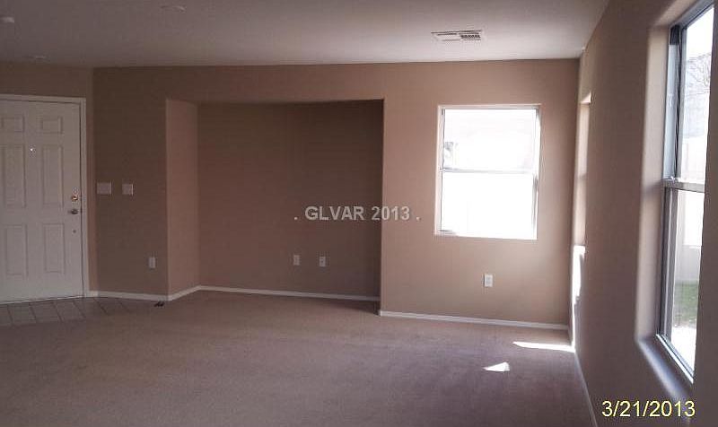 1st image of 10350 Adrianna Ave