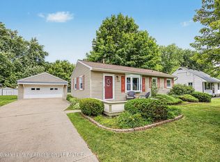 6923 Meese Dr, Lansing, MI 48911