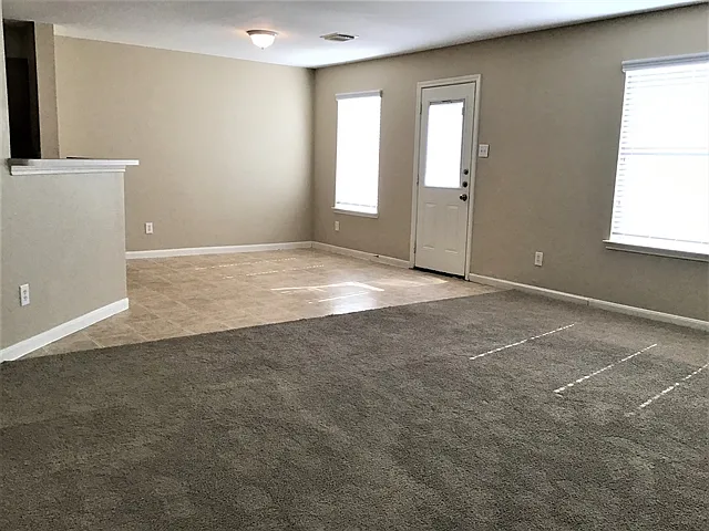 16311 Hayesford Ln — Photo 6