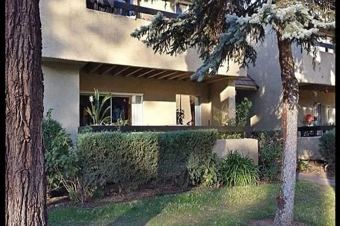 307 Tradewinds Dr #1 — Photo 5