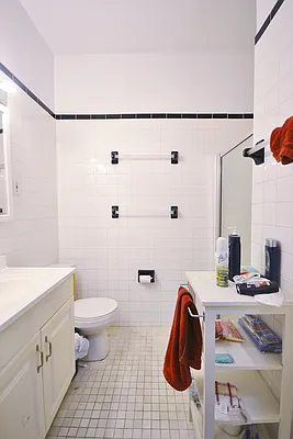 Rented by Bold New York | media 27