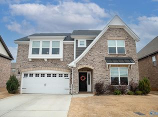 104 Round Table Dr, Madison, AL 35756