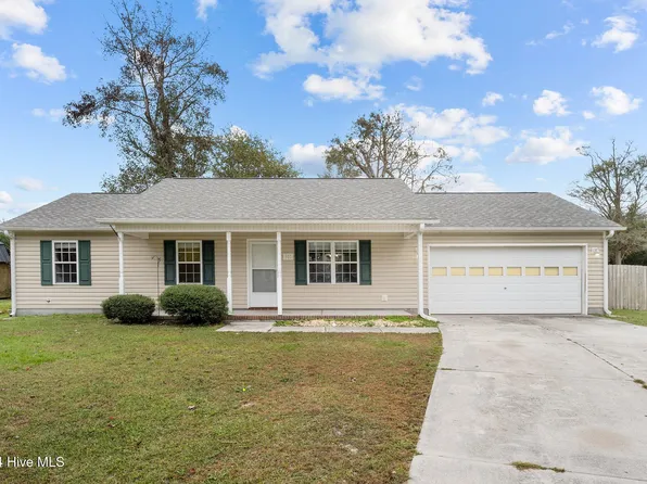 505 Hay Baler Court, Sneads Ferry, NC 28460