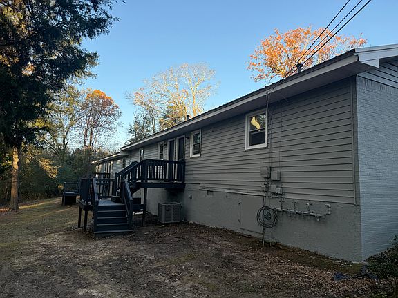 4th image of 305 Houseal St #A