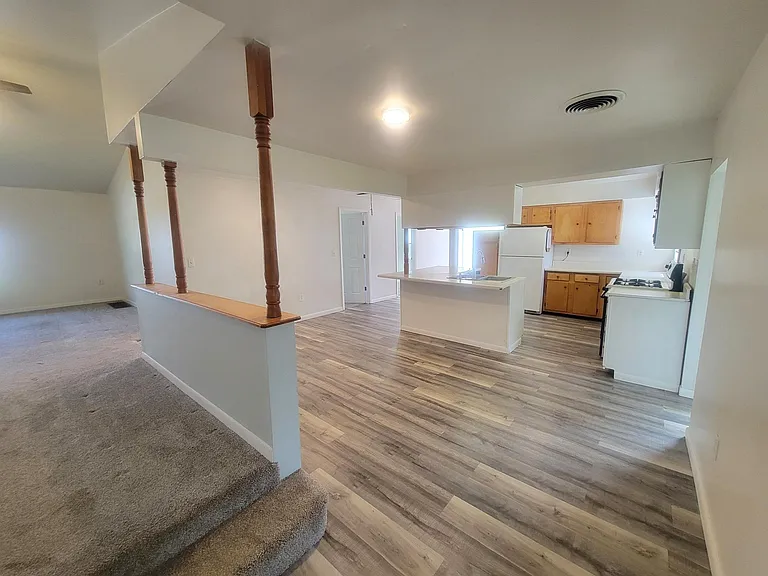12264 Roosevelt Blvd — Photo 5