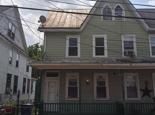 28 Bispham St, Mount Holly, NJ 08060