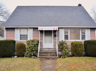 2655 Madison Ave, Bridgeport, CT 06606