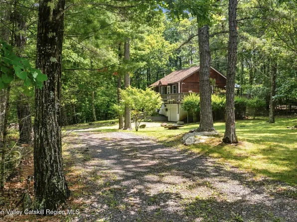 321 Winter Clove Road, Round Top, NY 12473