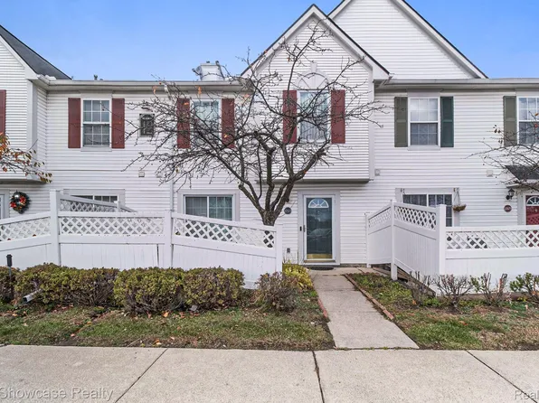 22123 Atlantic Pointe, Farmington, MI 48336