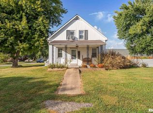 201 E Monroe St, Joy, IL 61260