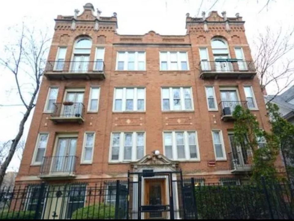 2nd image of 4646 N Magnolia Ave APT 206