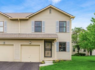 8041 Lakeloop Dr, Westerville, OH 43081