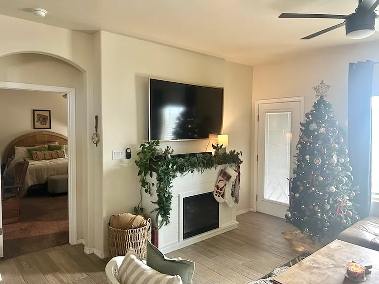 4602 Helia Ave — Photo 3