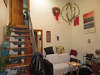 Rented by Rennit Inc.