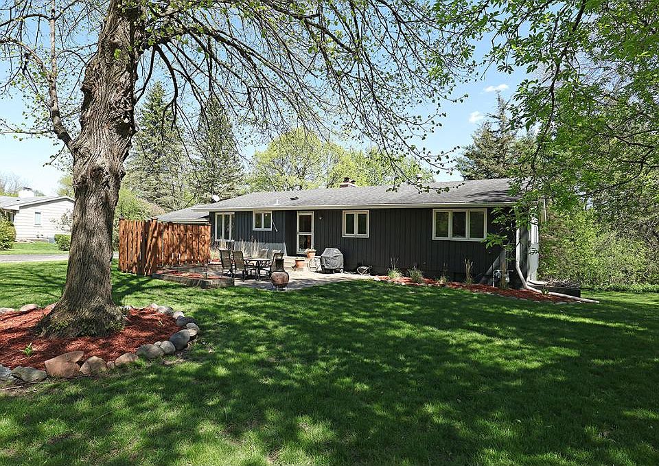 1st image of 2923 Cedar Knoll Ct