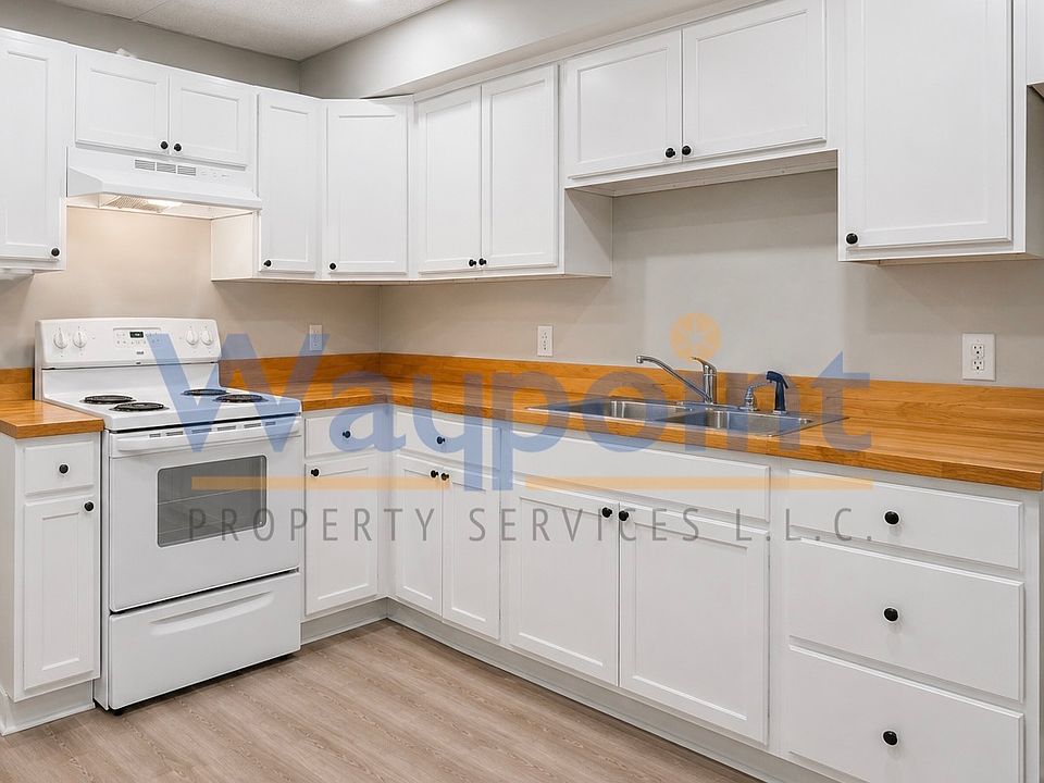 1st image of 184 Superior St #3