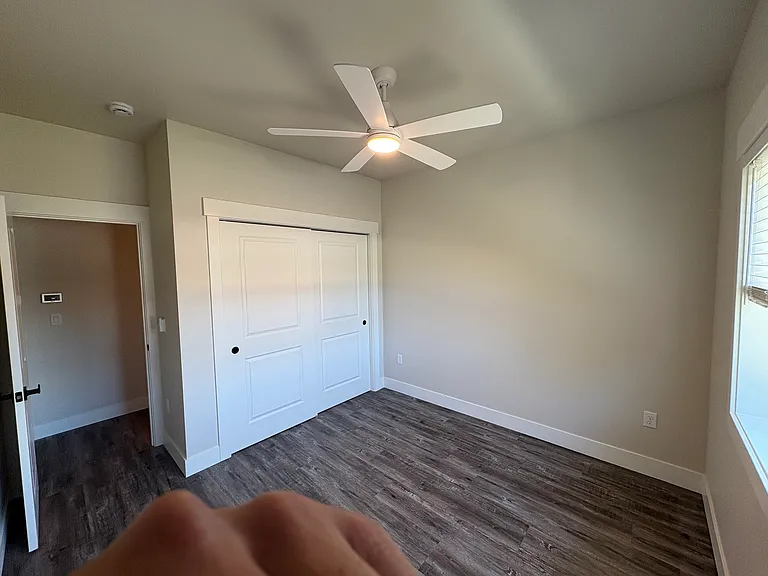 1222 S Miller St — Photo 12