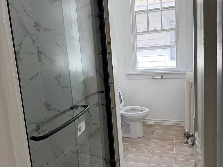 22B Forest Ave #2 — Photo 5