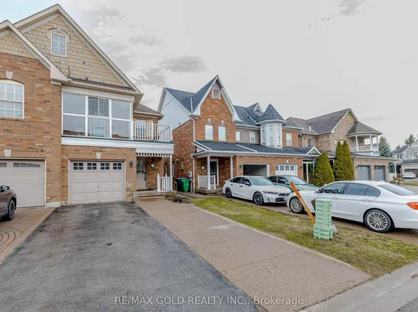 1105 Meadowgrove Ct, Mississauga, ON L5W 1J2