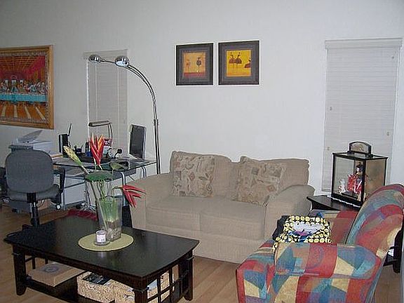 formal living room w/vaulted ceiling