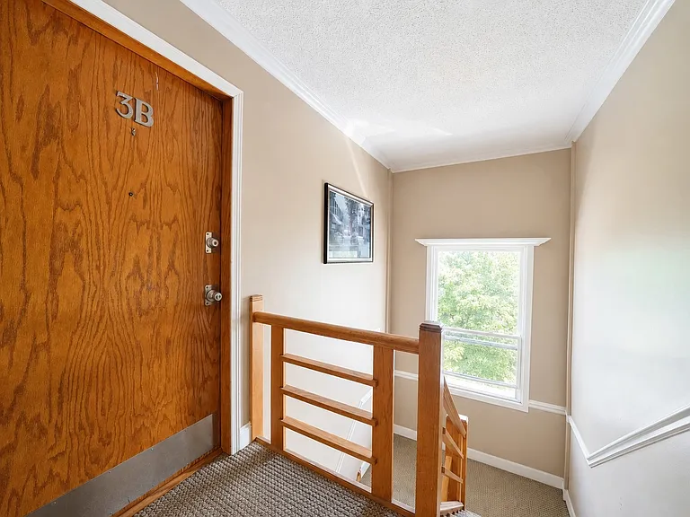 4940 N Leonard Dr #3B — Photo 32