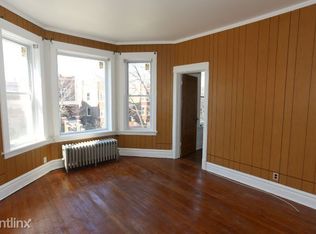 2423 N Harding Ave #2, Chicago, IL 60647