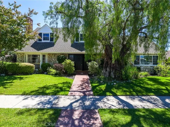 11672 Foster Rd, Los Alamitos, CA 90720