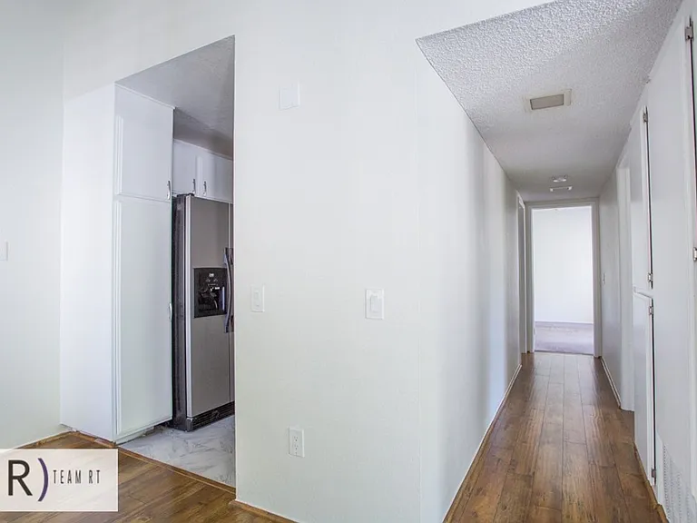 22832 Hilton Head Dr #104 — Photo 17