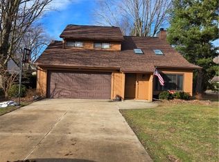 9205 Pekin Ct, Mentor, OH 44060