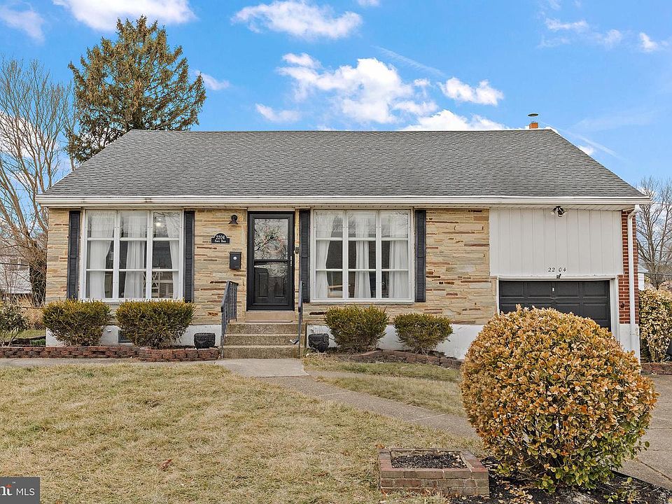 1st image of 2204 Foote Rd