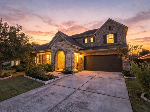 4711 Gilbert Rd, Iowa Colony, TX 77583