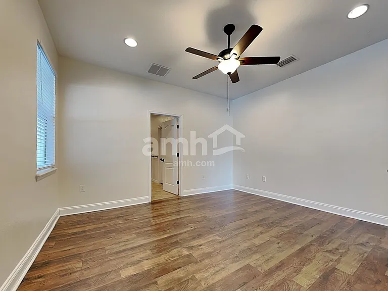 2727 Walden Woods Dr — Photo 11