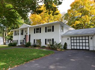 20 W Lea Ter, Brockton, MA 02301