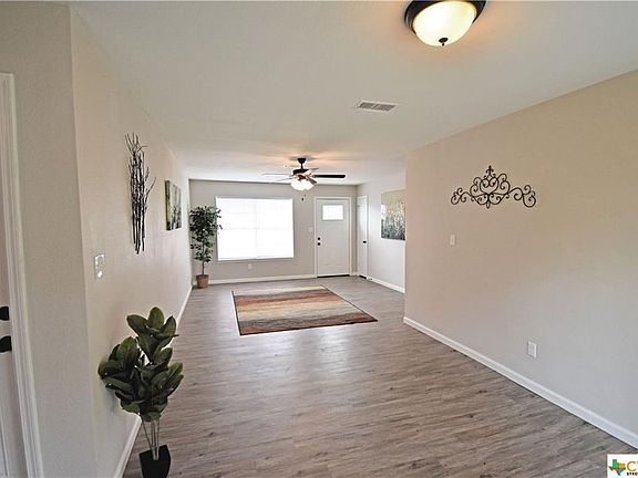 2nd image of 3604 Wildwood St
