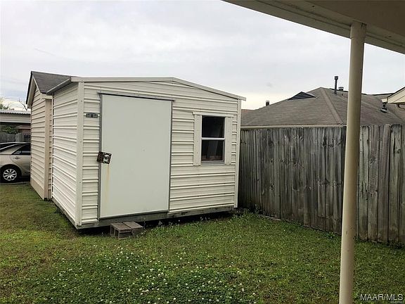 5th image of 4606 Young Farm Ct