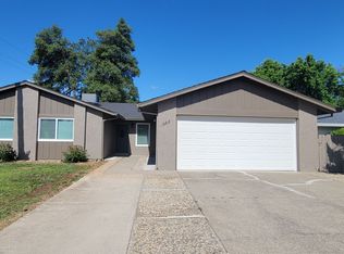 1988 Shasta Pines Way, Redding, CA 96002