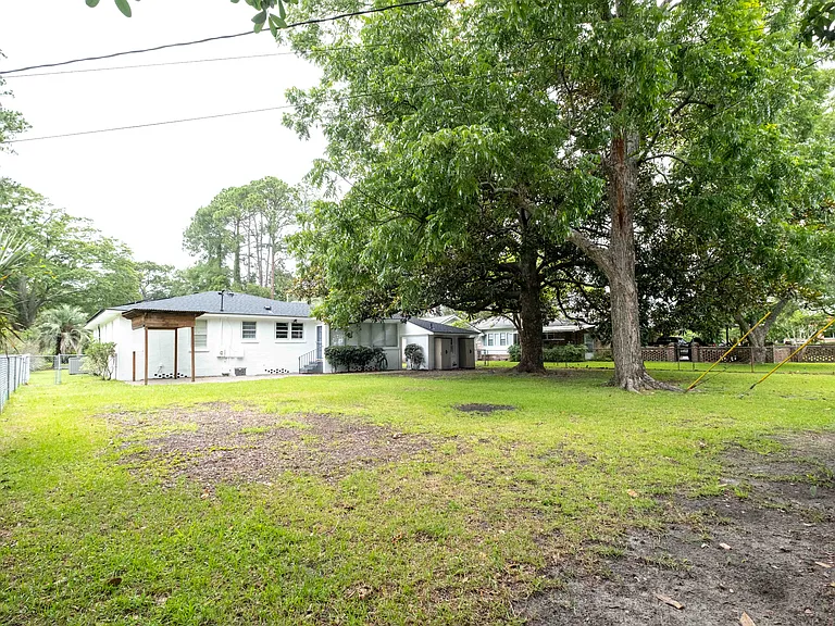 5604 Paulsen St — Photo 36