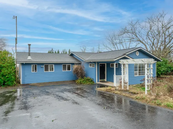 3361 Seminole Rd NE, Silverton, OR 97381